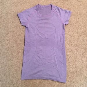 lululemon swiftly tech short sleeve size 6 purple